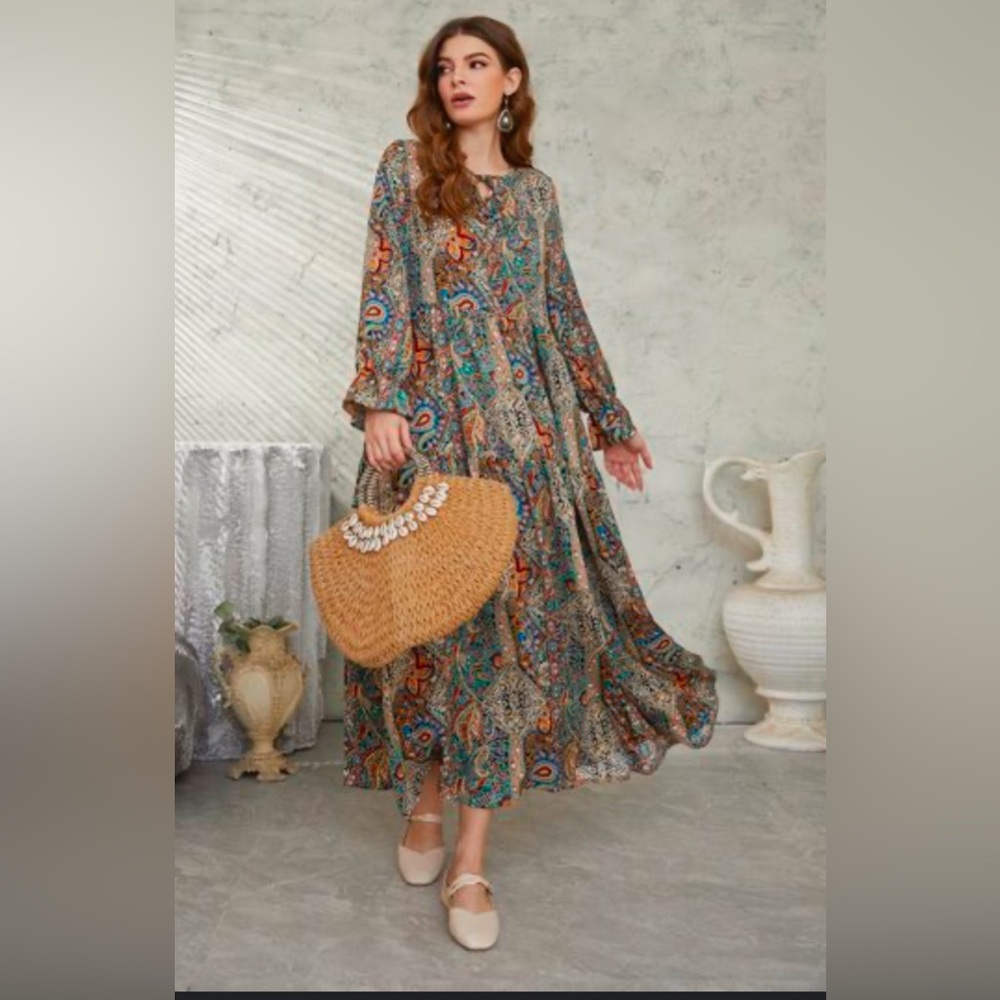 Floral Tiered Sundress with Bishop Sleeves Sz M